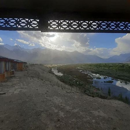 Glamp Pakistan Katpana Skardu Hotel Buitenkant foto